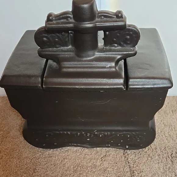 McCoy Black and Gold Cookie Jar - Picture 3 of 5